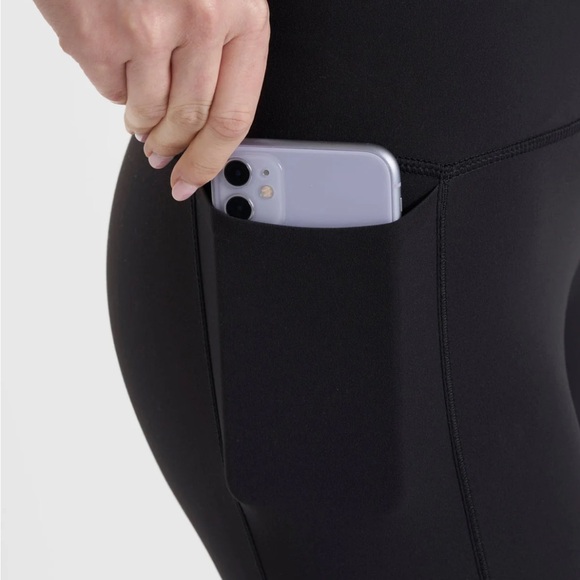 Vuori Studio Leggings - Picture 4 of 12